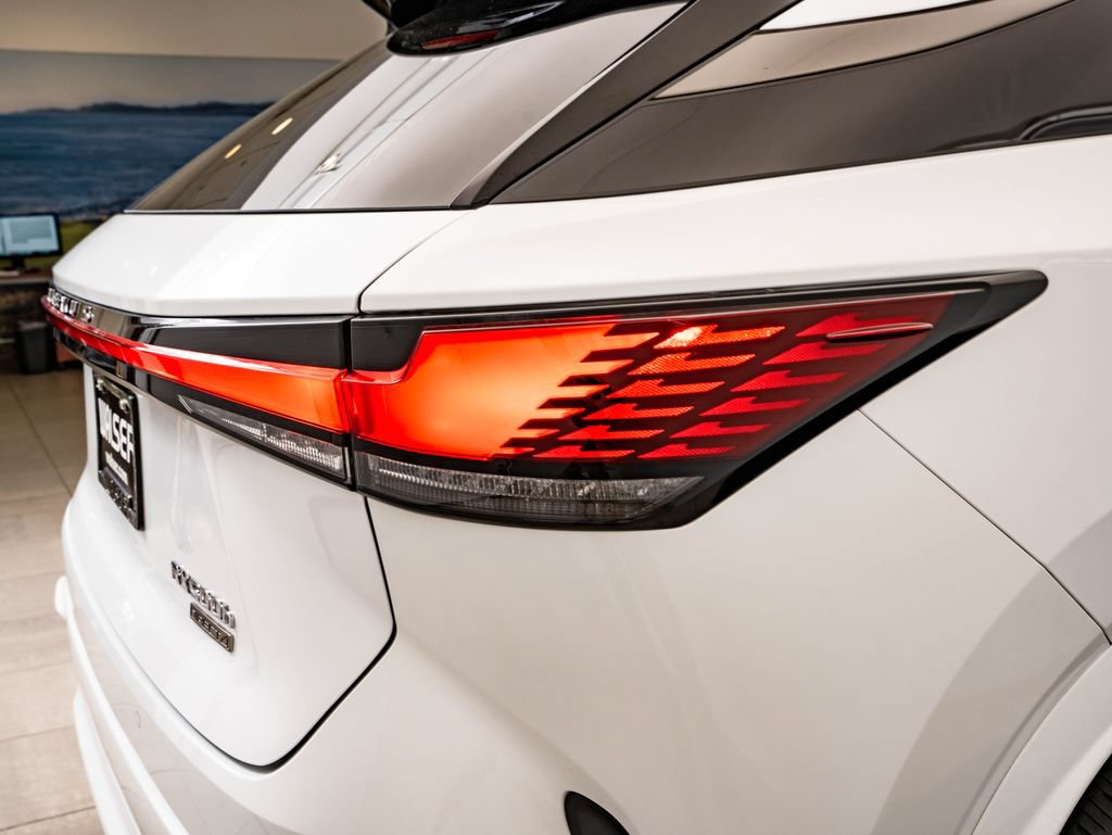 Certified 2023 Lexus RX 500h F Sport w/ Cold Area Package AWD/4WD image 9