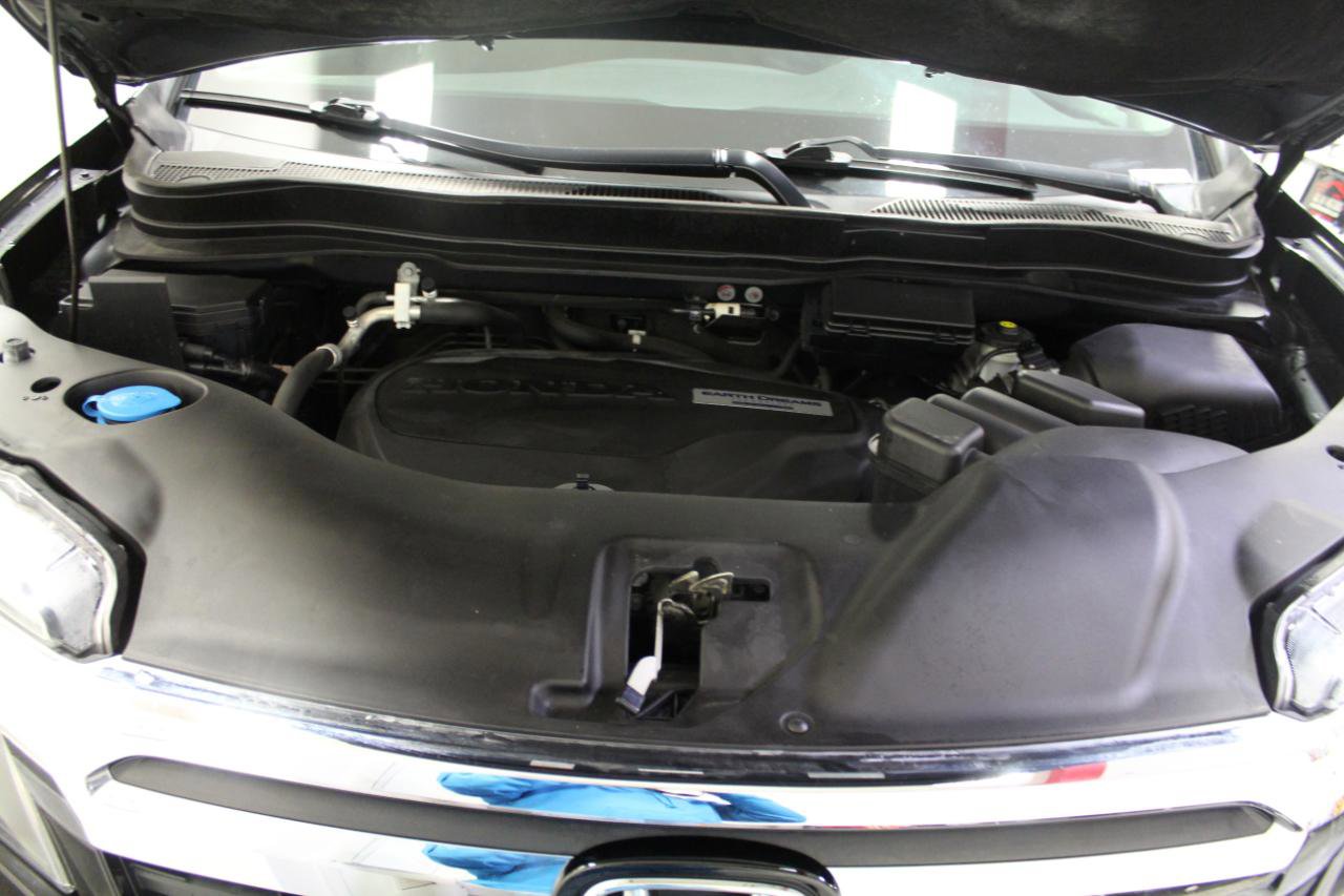 Used 2017 Honda Ridgeline Sport image 31