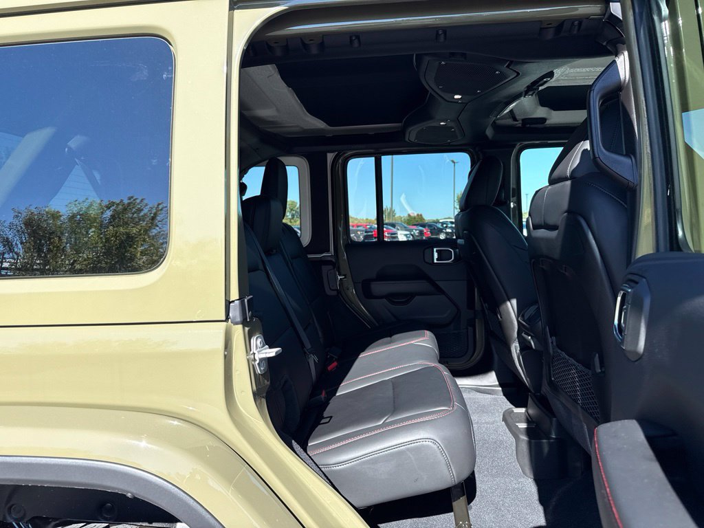 New 2027 Jeep Wrangler Unlimited Rubicon AWD/4WD image 14