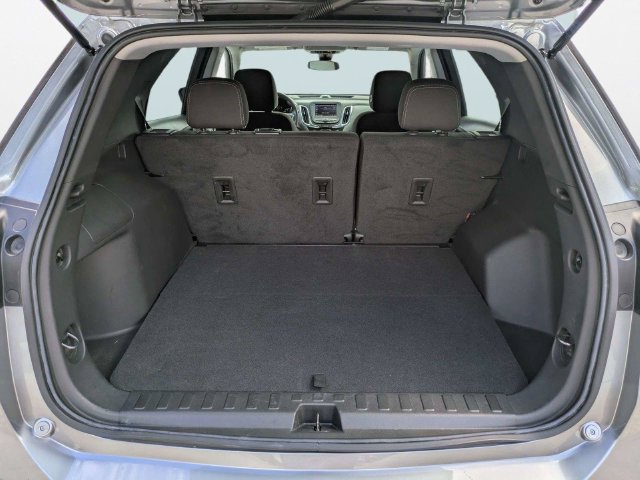 Used 2023 Chevrolet Equinox LS FWD image 13