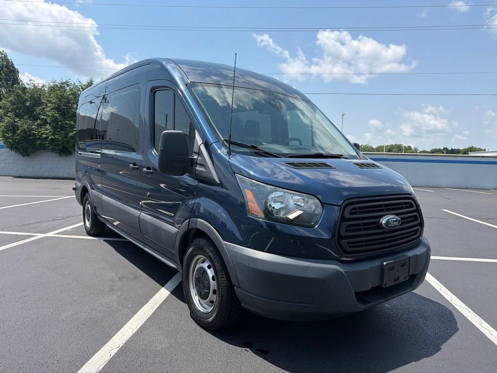 Used 2017 Ford Transit 350 XL RWD image 7