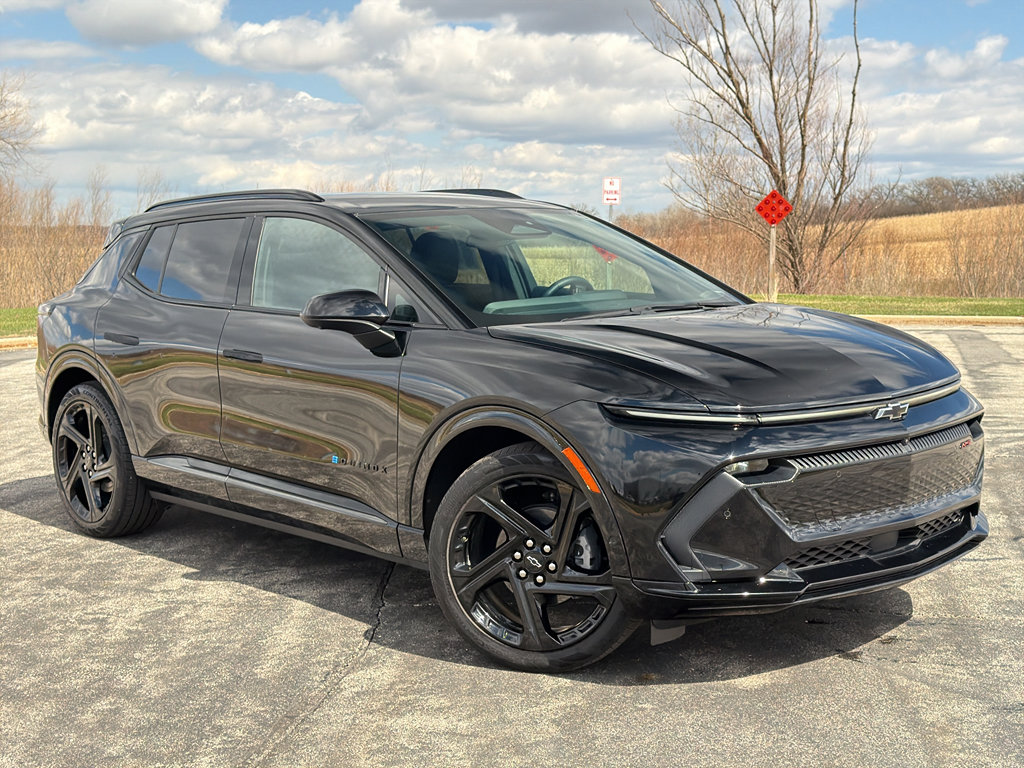 Used 2024 Chevrolet Equinox EV RS FWD image 5