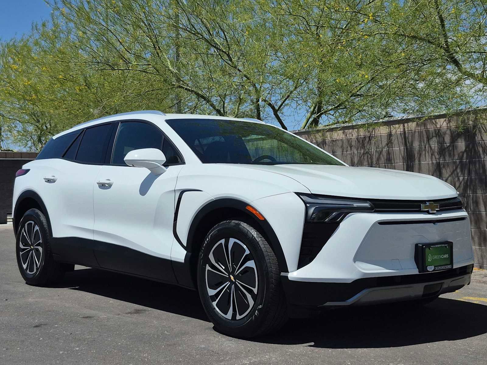Used 2024 Chevrolet Blazer EV LT AWD/4WD image 3