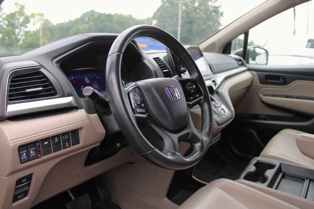 Used 2018 Honda Odyssey EX-L image 17