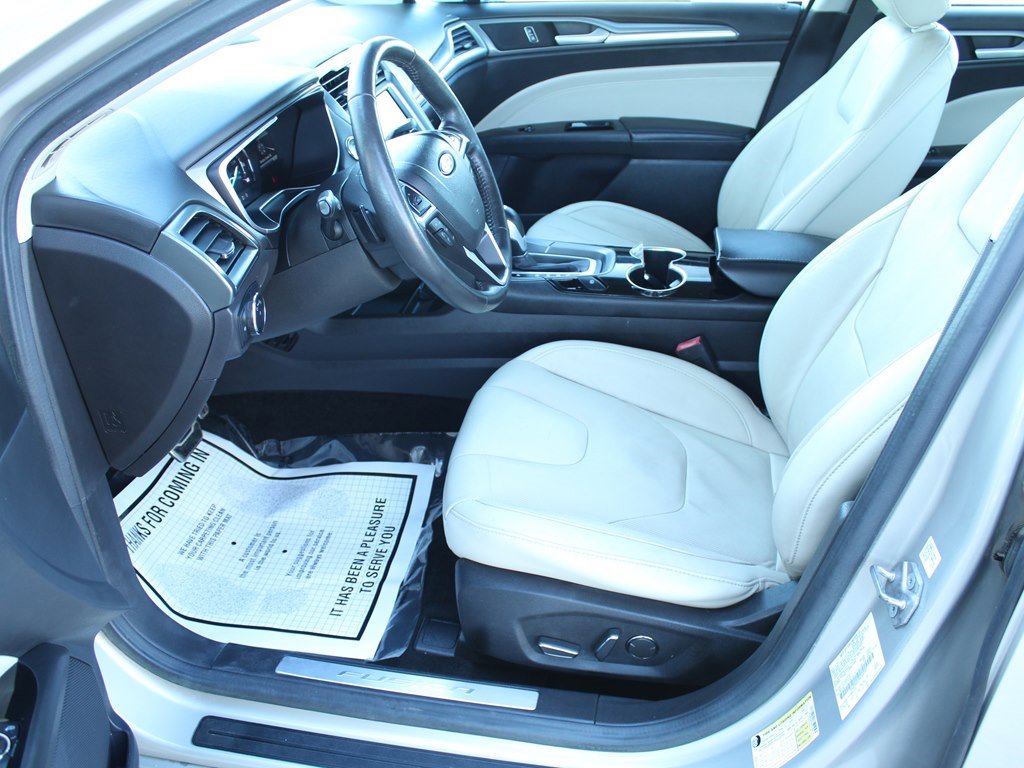 Used 2015 Ford Fusion Titanium image 17
