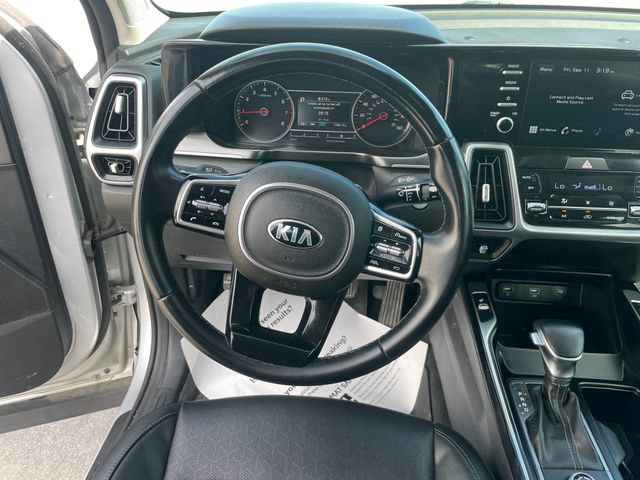 Used 2021 Kia Sorento S w/ Panoramic Sunroof Package FWD image 23