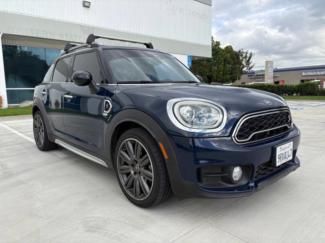 Used 2019 MINI Cooper Countryman S image 3