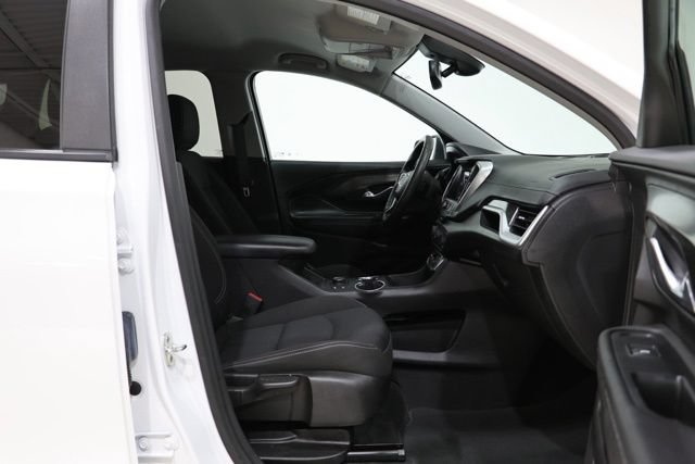 Used 2024 GMC Terrain SLE w/ Driver Convenience Package AWD/4WD image 38