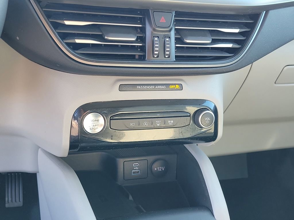 Certified 2023 Ford Escape Active w/ Tech Pack #2 image 28