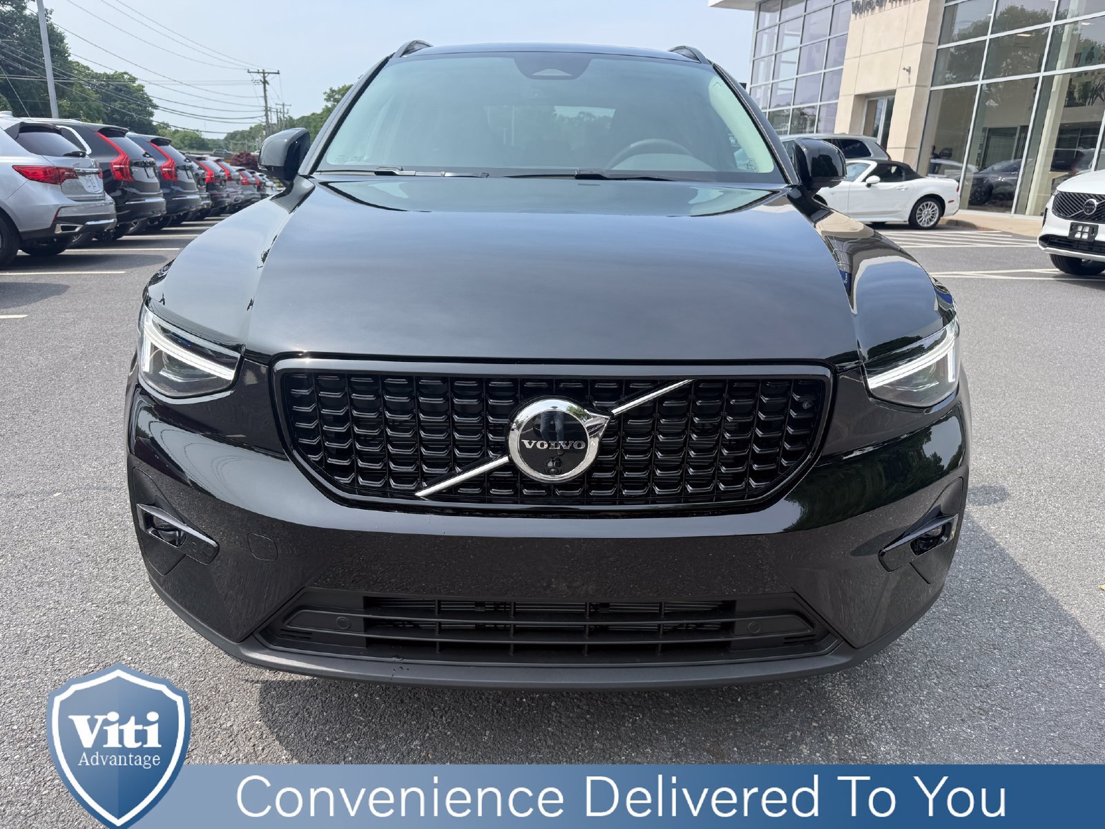 New 2026 Volvo XC40 B5 Plus w/ Protection Package Premier AWD/4WD image 3