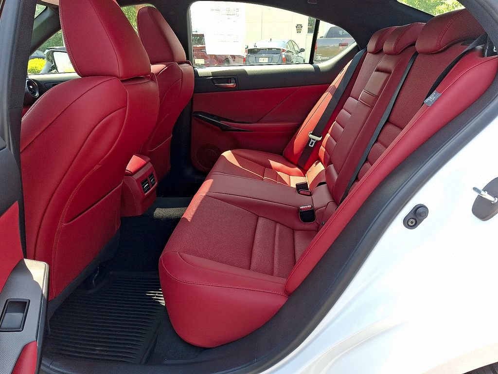 Used 2025 Lexus IS 350 F Sport AWD/4WD image 12