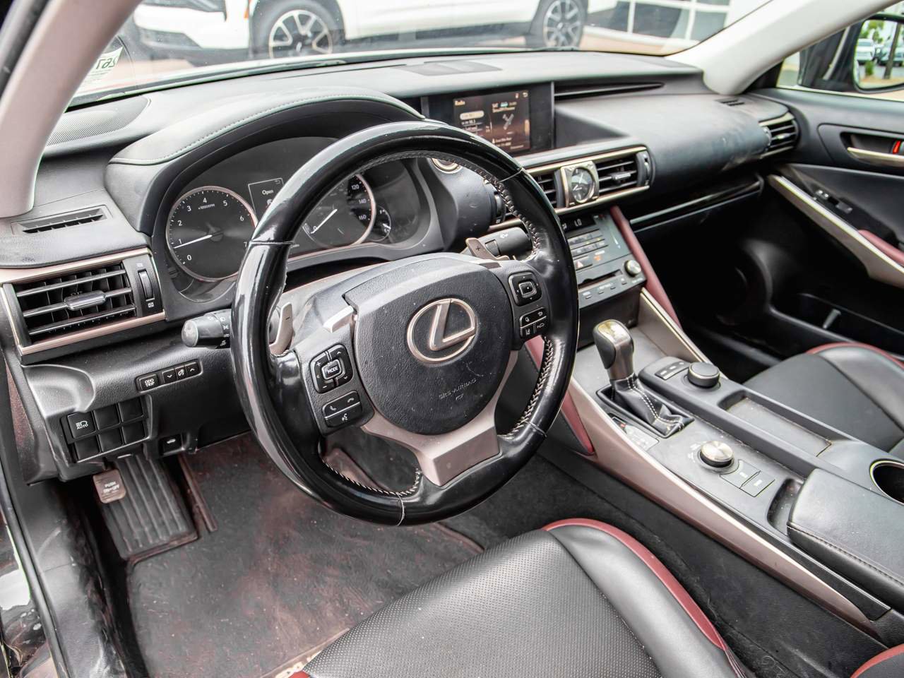 Used 2017 Lexus IS 200t RWD image 8