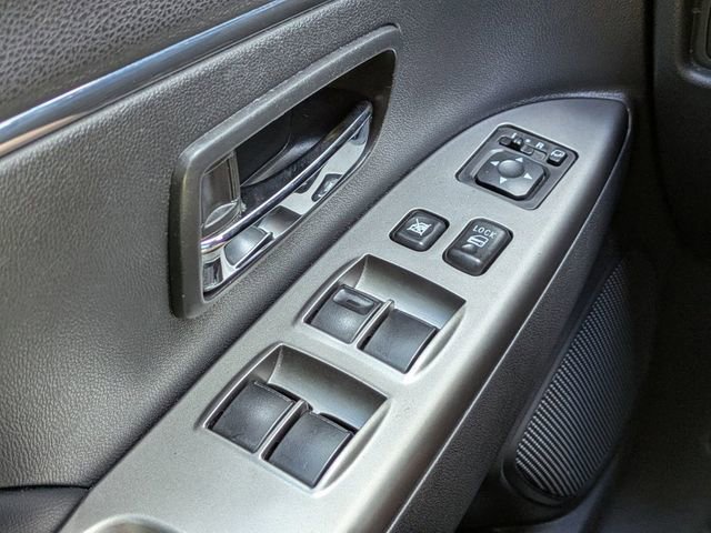 Used 2018 Mitsubishi Outlander Sport SEL FWD image 23