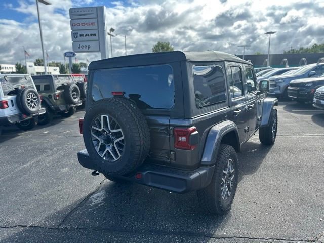 New 2025 Jeep Wrangler Sahara image 8