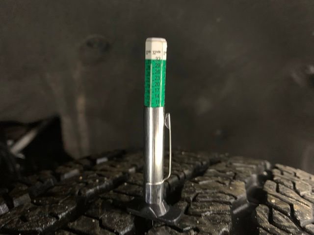 Used 2025 GMC Canyon Elevation image 33