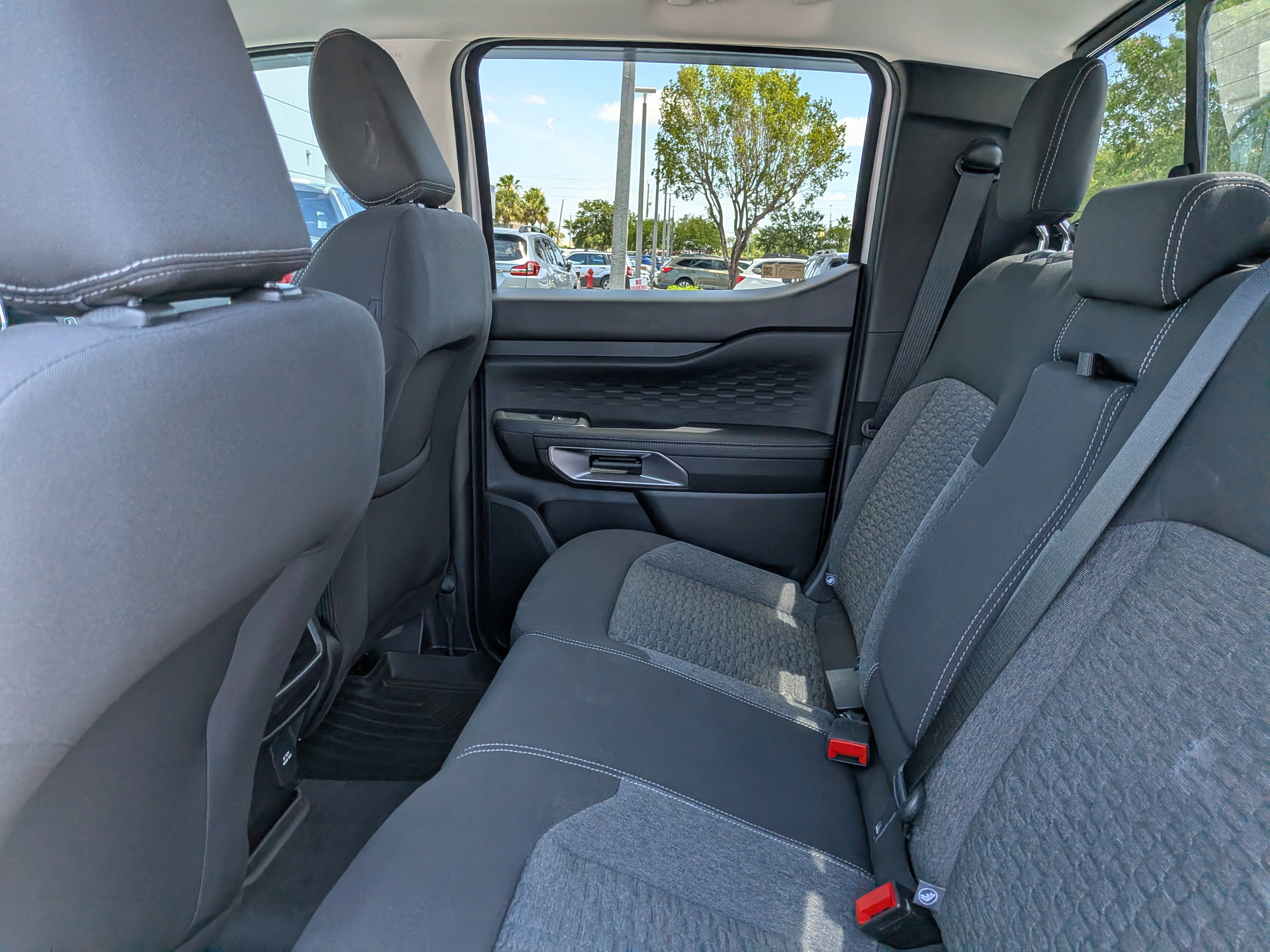 Used 2025 Ford Ranger XLT w/ Trailer Tow Package AWD/4WD image 14