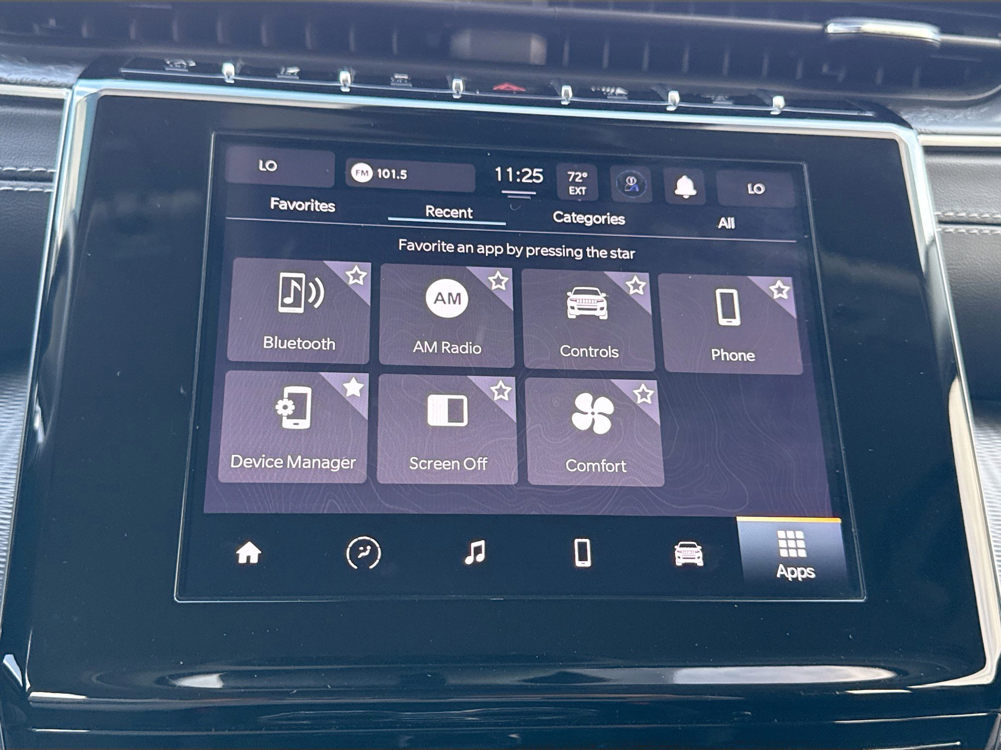 Used 2024 Jeep Grand Cherokee Laredo image 28