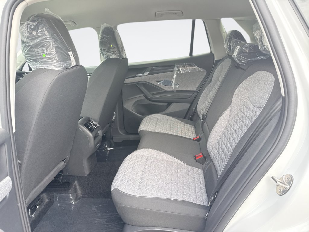 New 2026 Volkswagen Tiguan S AWD/4WD image 24