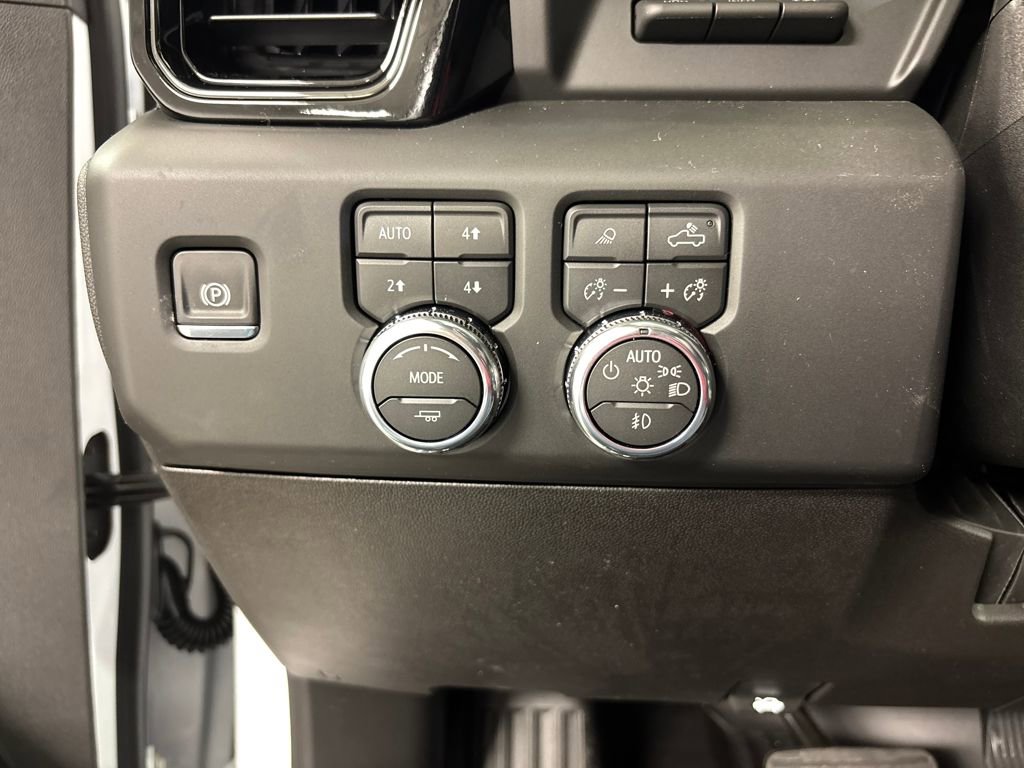 New 2026 GMC Sierra 2500 AT4 w/ AT4 Premium Plus Package image 31