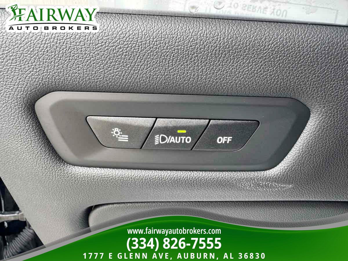 Used 2026 BMW X5 sDrive40i RWD image 17