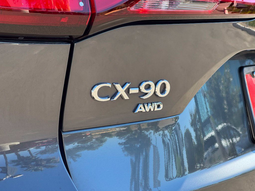 Certified 2024 MAZDA CX-90 Plug-In Hybrid w/ Preferred AWD/4WD image 24