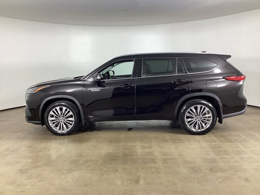Used 2021 Toyota Highlander Platinum AWD/4WD image 8