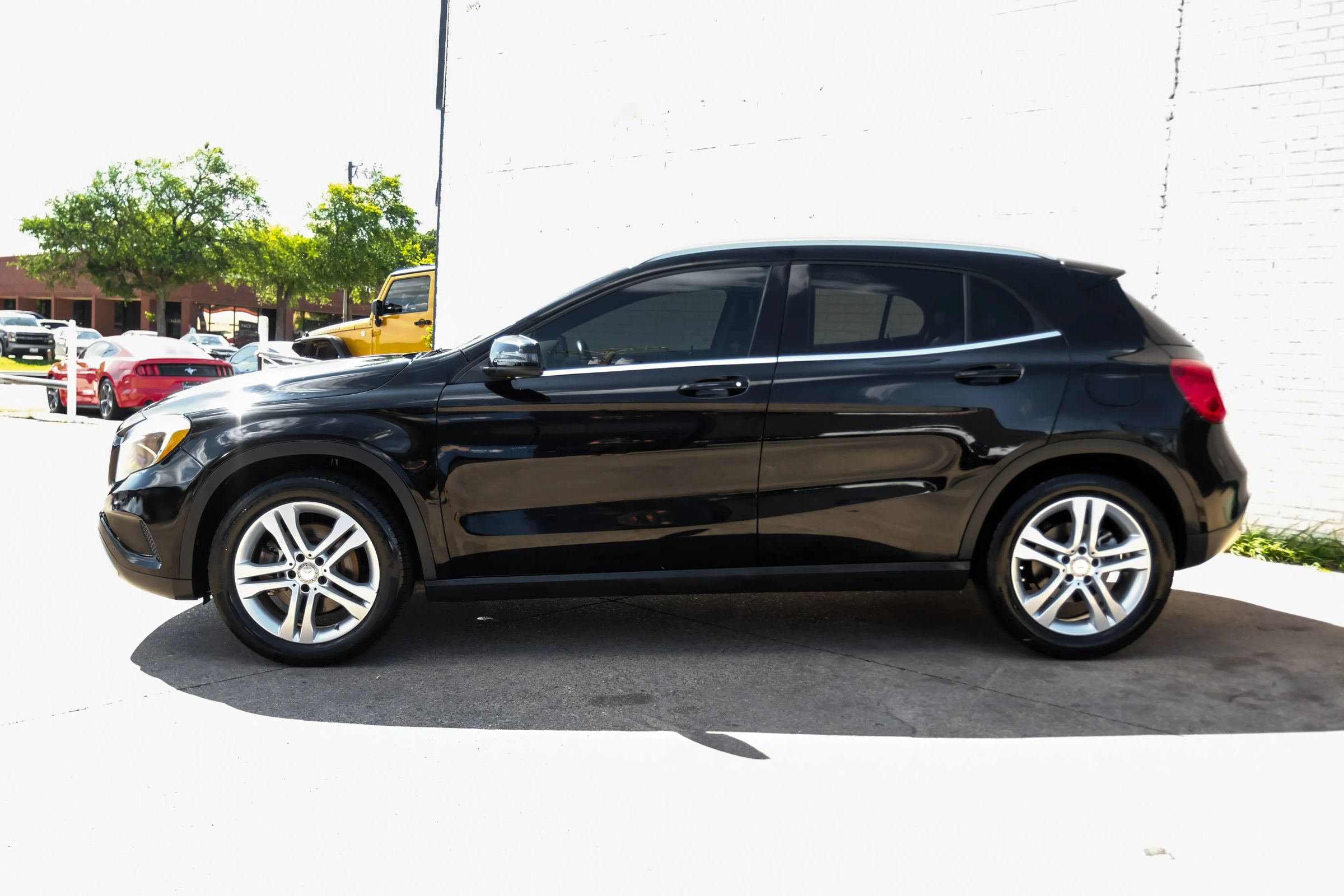 Used 2016 Mercedes-Benz GLA 250 image 11