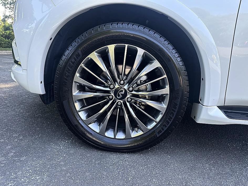Certified 2021 INFINITI QX80 Sensory w/ All-Season Package AWD/4WD image 8