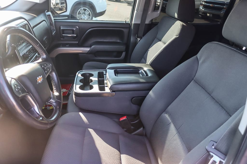 Used 2018 Chevrolet Silverado 1500 LT w/ All Star Edition image 9