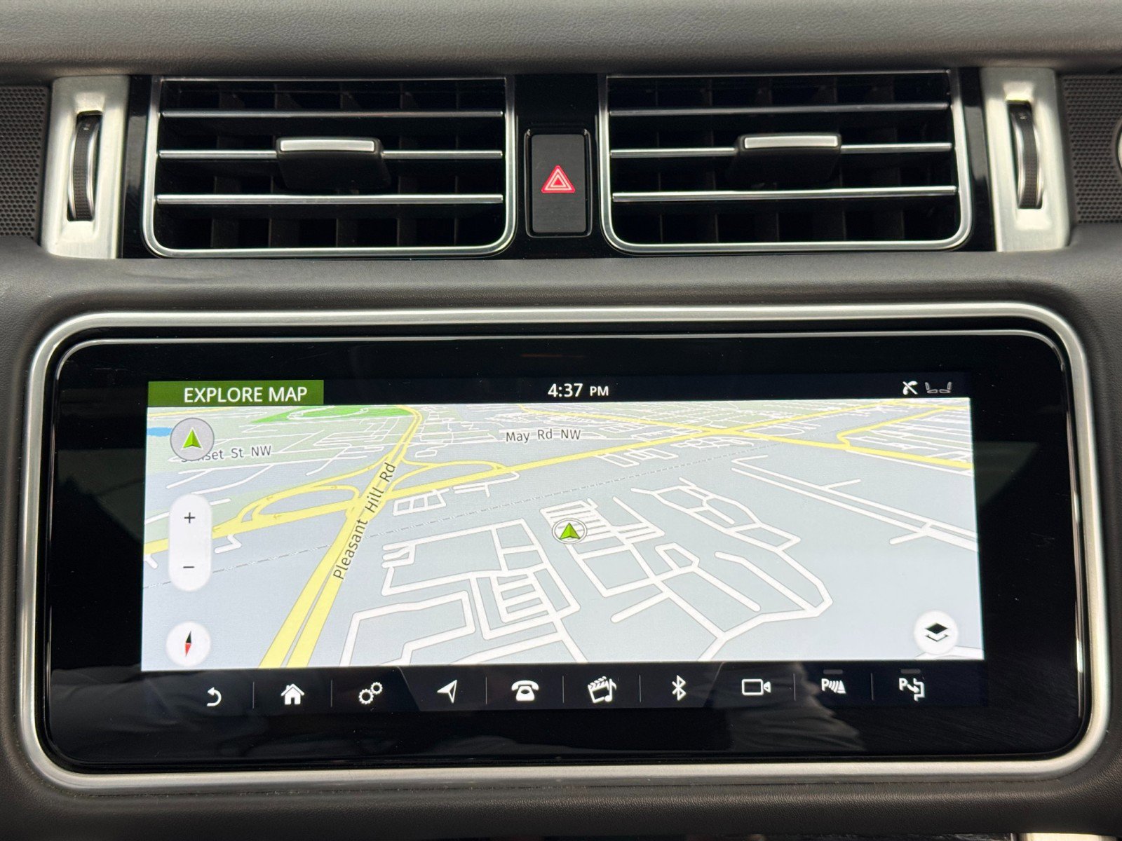 Used 2021 Land Rover Range Rover P525 Westminster Edition image 27