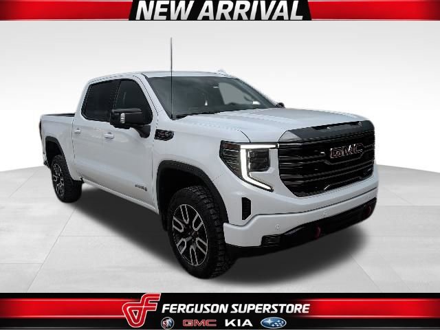 Used 2023 GMC Sierra 1500 AT4 w/ Technology Package AWD/4WD image 1