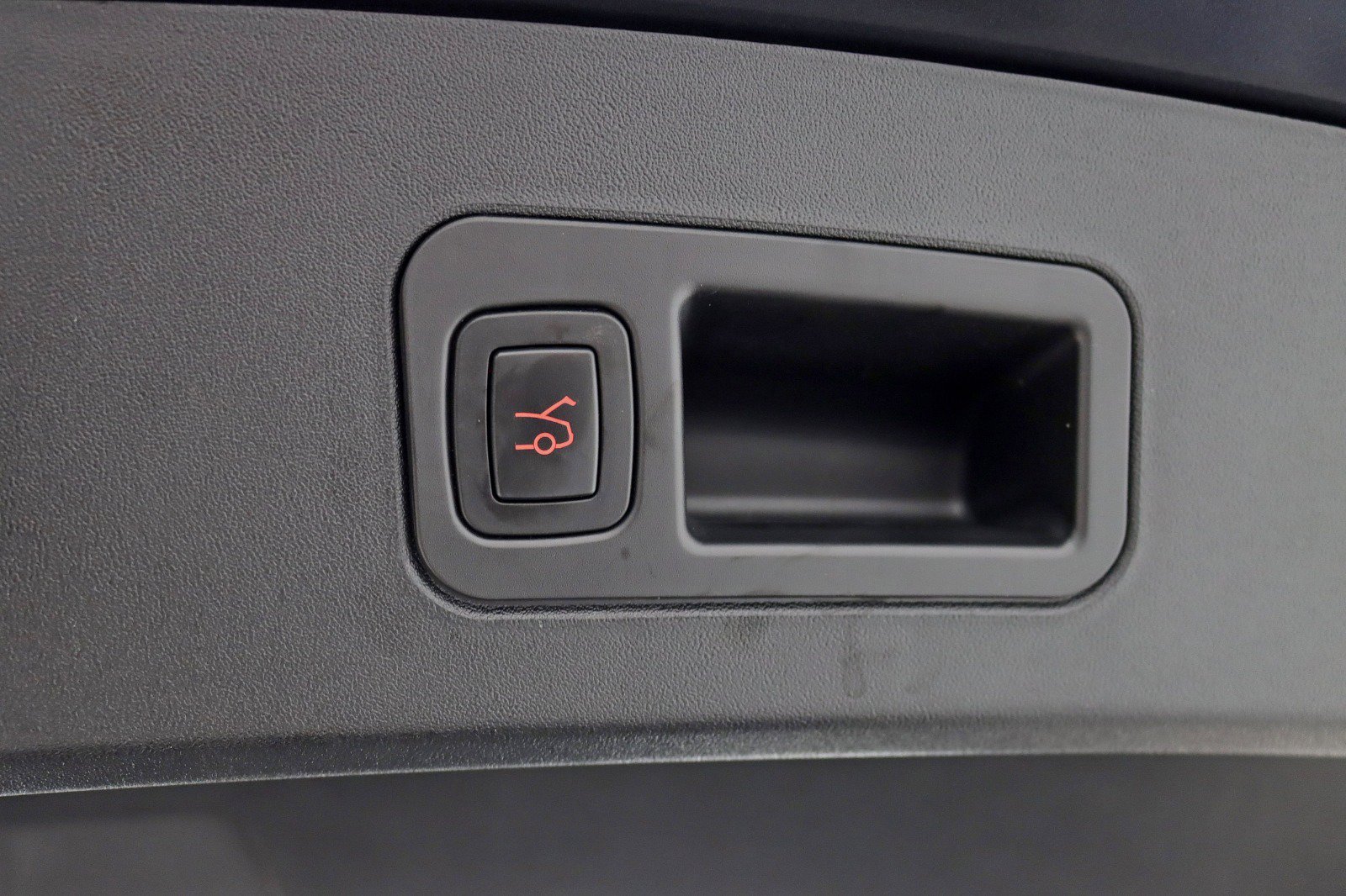 Used 2019 Tesla Model S 100D AWD/4WD image 37