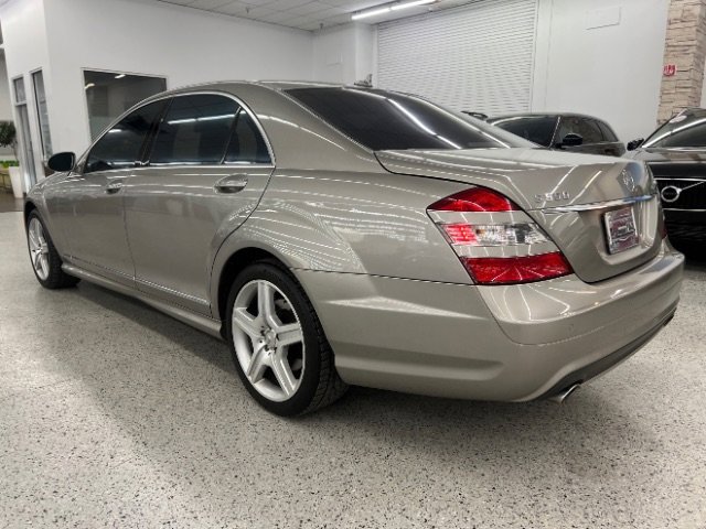 Used 2009 Mercedes-Benz S 550 4MATIC image 5