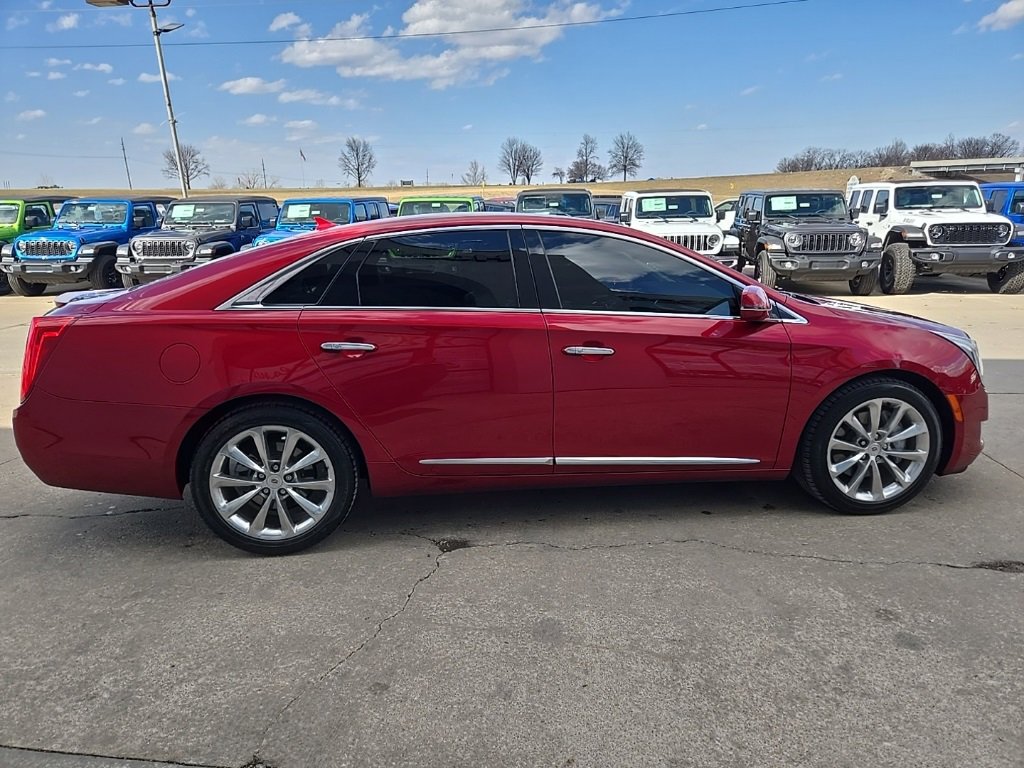 Used 2013 Cadillac XTS Luxury w/ Driver Awareness Package image 13