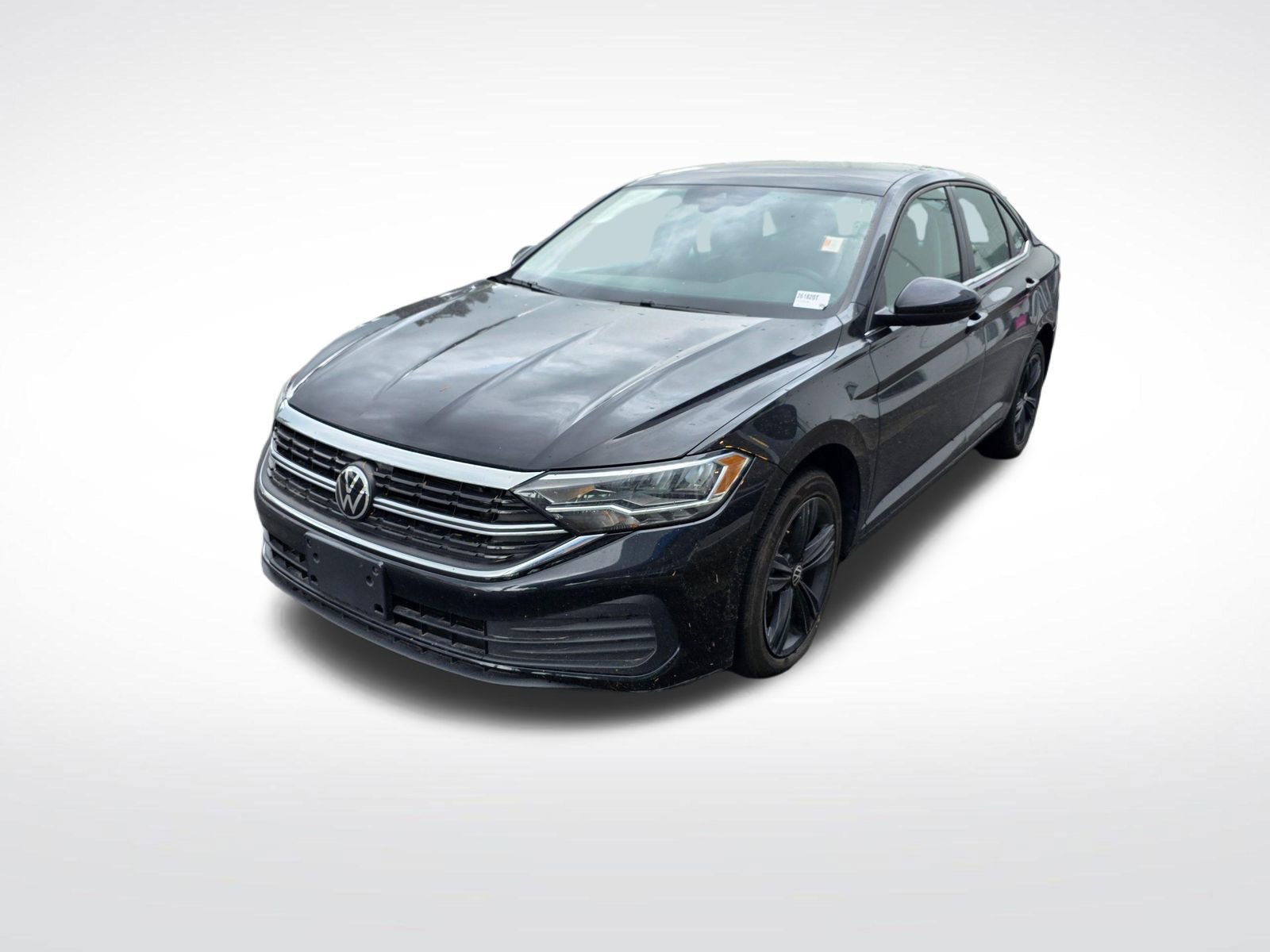 Used 2024 Volkswagen Jetta SE image 2
