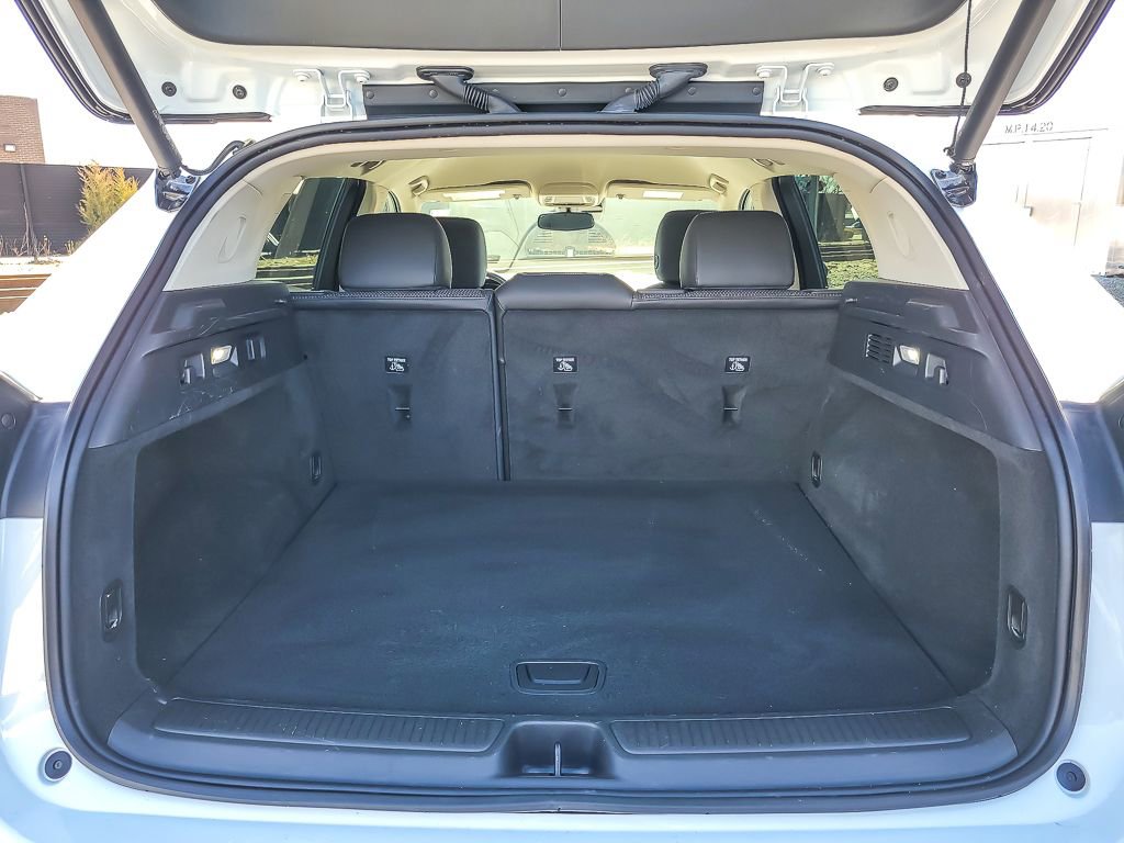 Certified 2023 Buick Envision Preferred w/ Sport Touring Package image 19