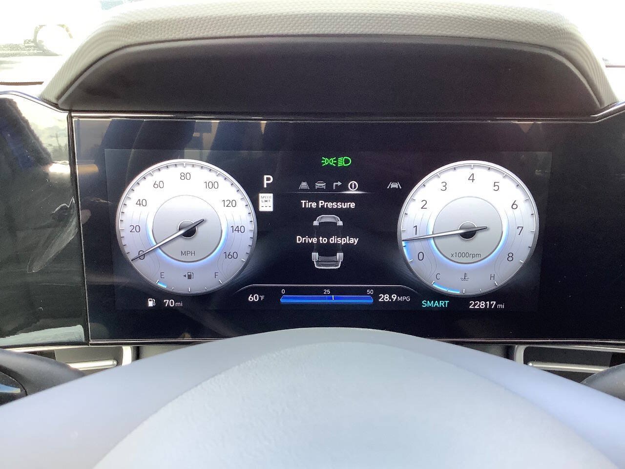 Used 2025 Hyundai Elantra SEL FWD image 43