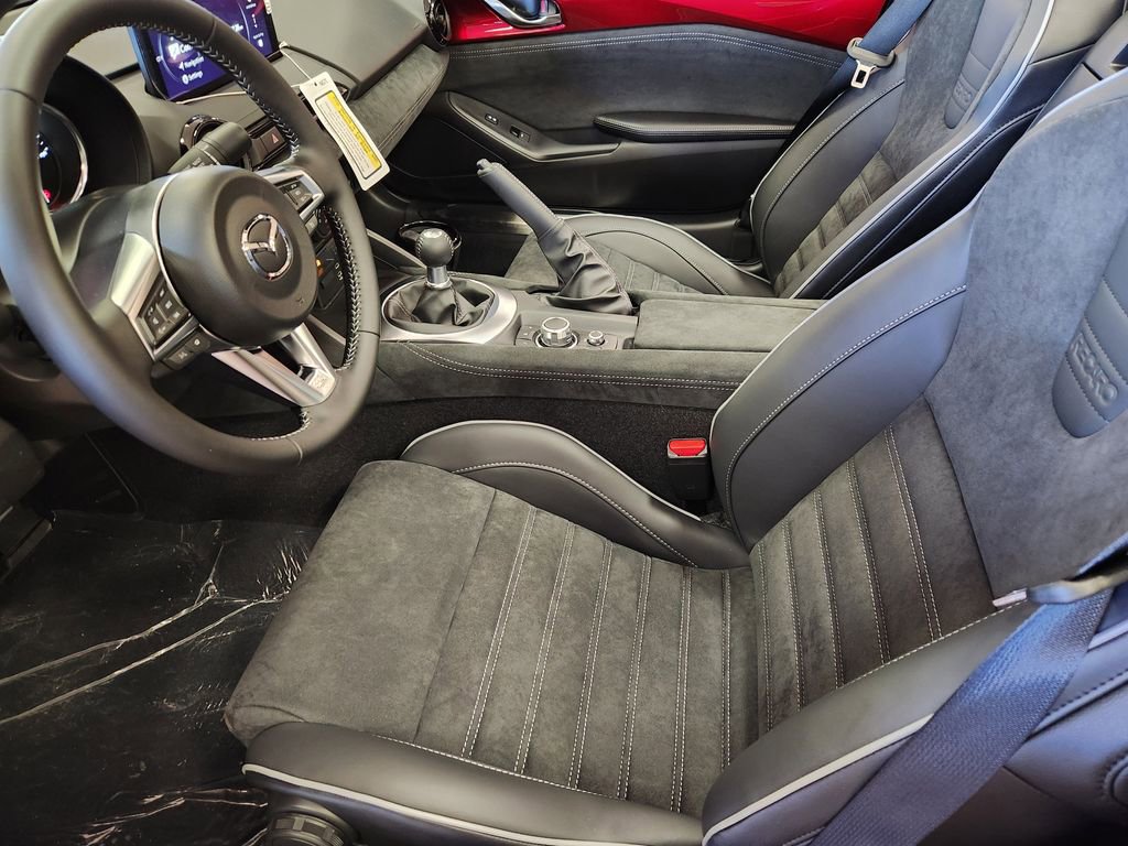New 2026 MAZDA MX-5 Miata Club w/ Brembo/BBS Recaro Package image 4