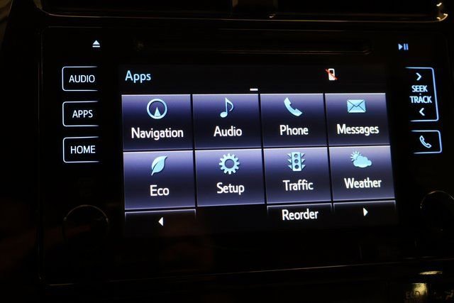Used 2017 Toyota Prius Three w/ Advanced Technology Package FWD image 23