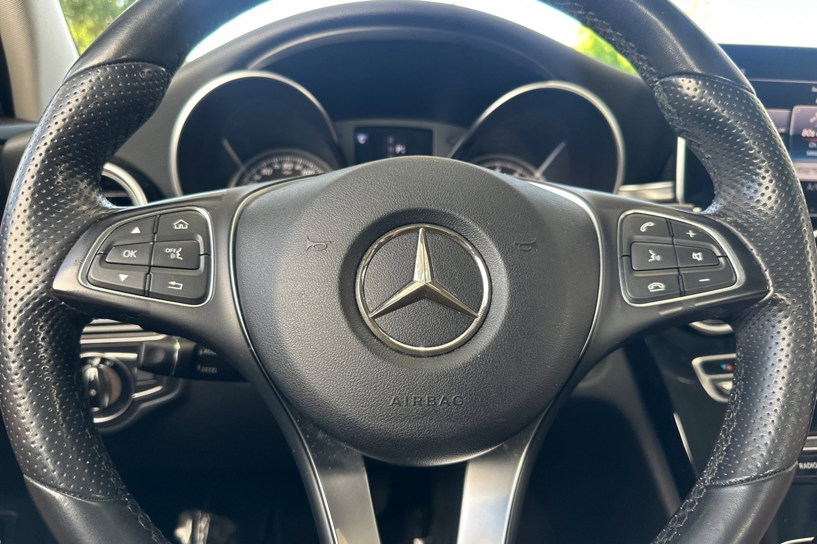 Used 2016 Mercedes-Benz C 300 4MATIC Sedan image 28