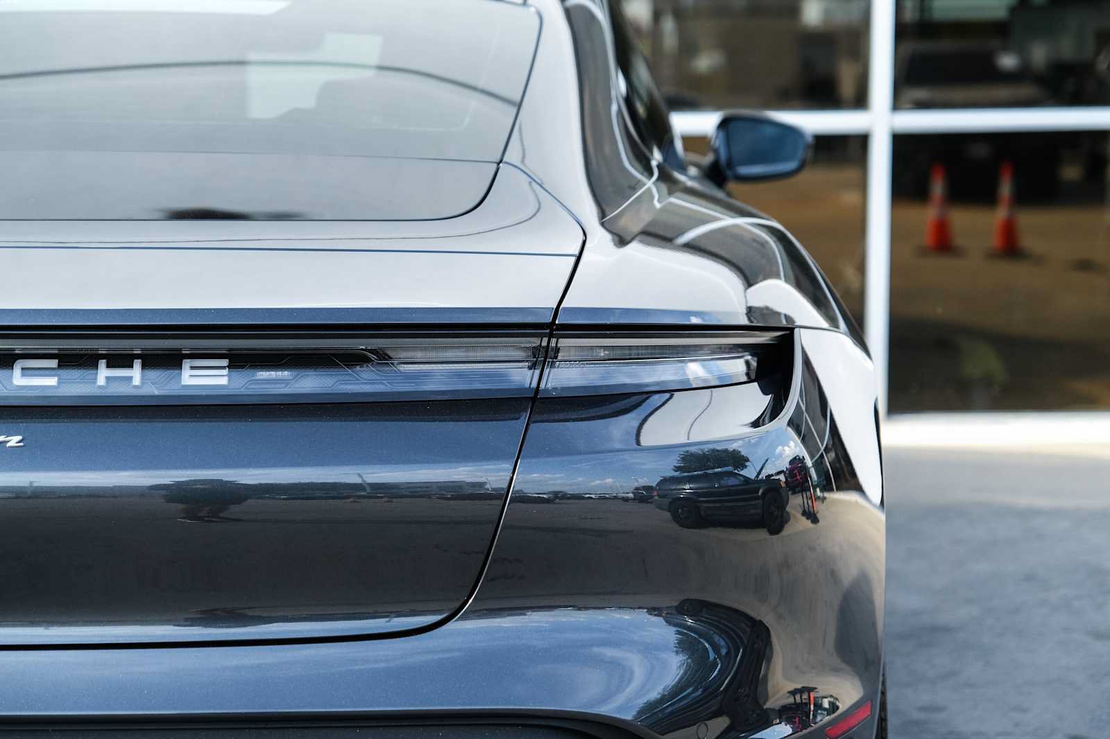 Used 2023 Porsche Taycan RWD image 12