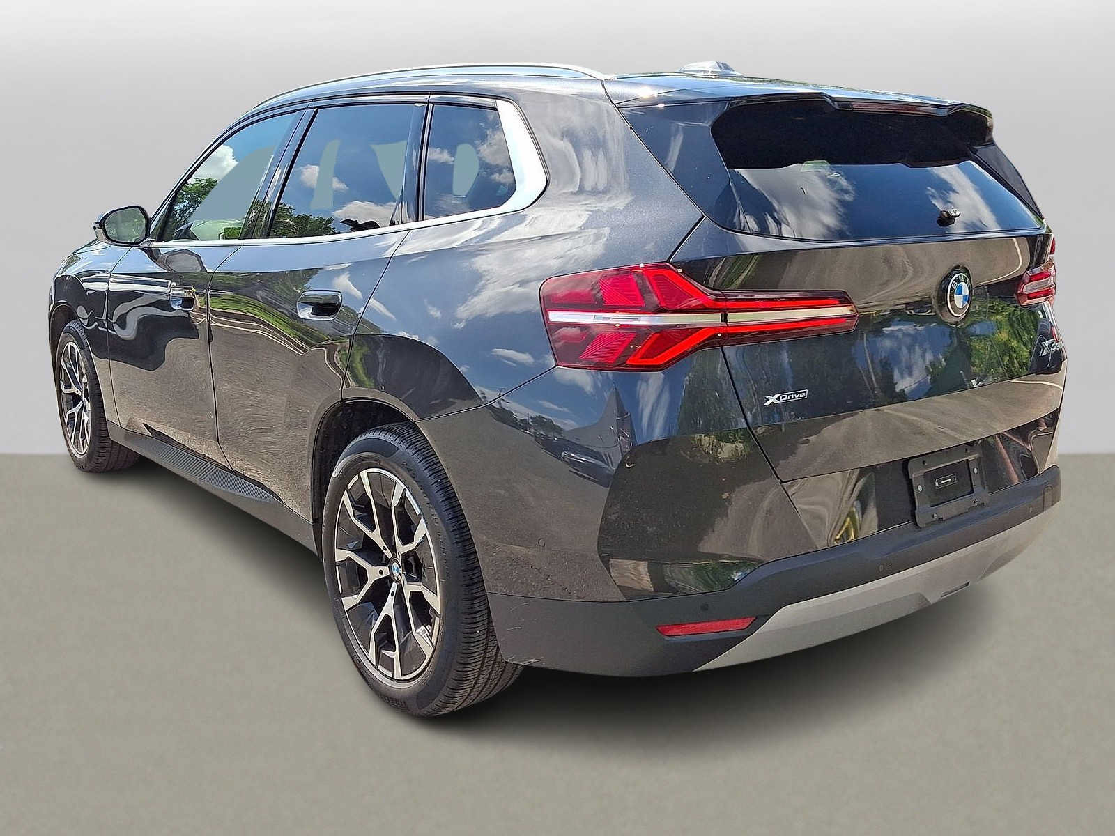 Used 2025 BMW X3 xDrive30i w/ Premium Package AWD/4WD image 28