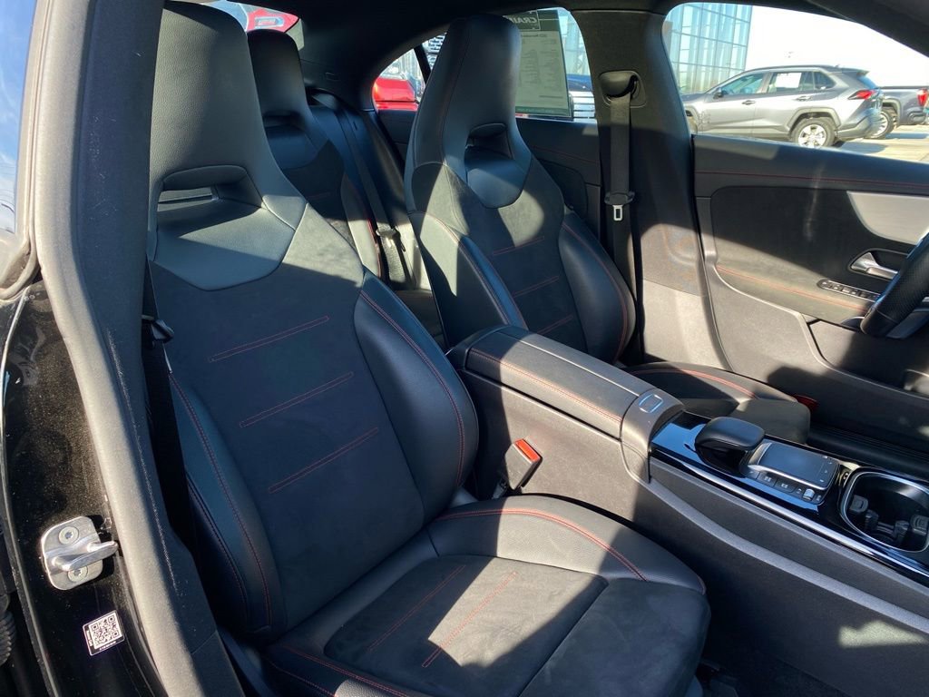 Used 2023 Mercedes-Benz CLA 250 image 29