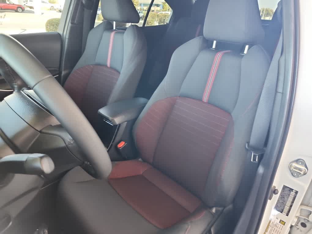 Used 2025 Toyota Corolla SE FWD image 16