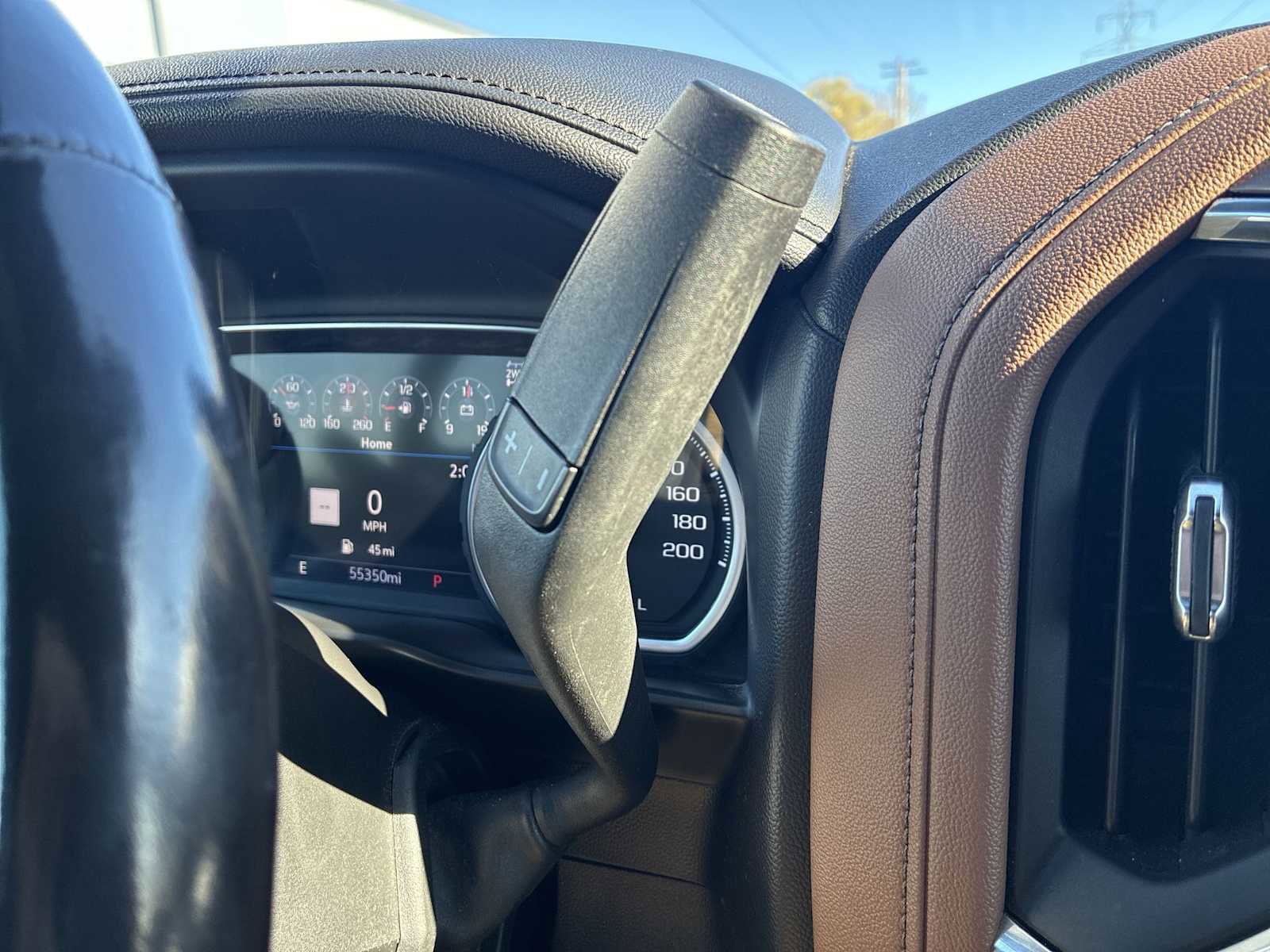 Used 2021 Chevrolet Silverado 1500 High Country image 15