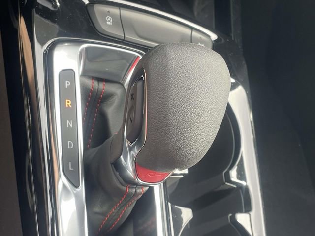 New 2026 Chevrolet Trax RS w/ Sunroof Package image 15