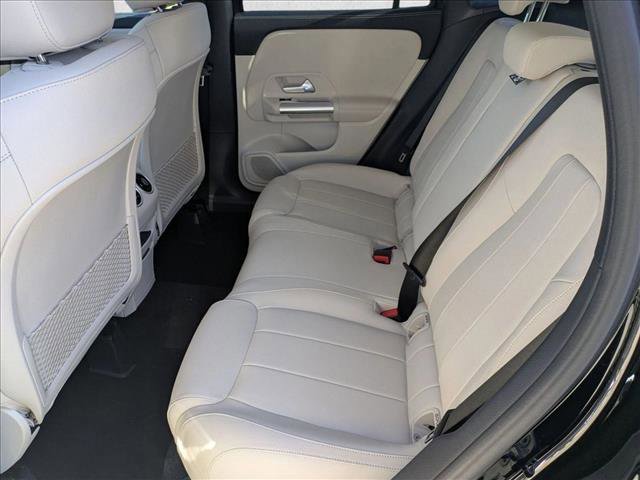 New 2026 Mercedes-Benz GLA 250 image 15