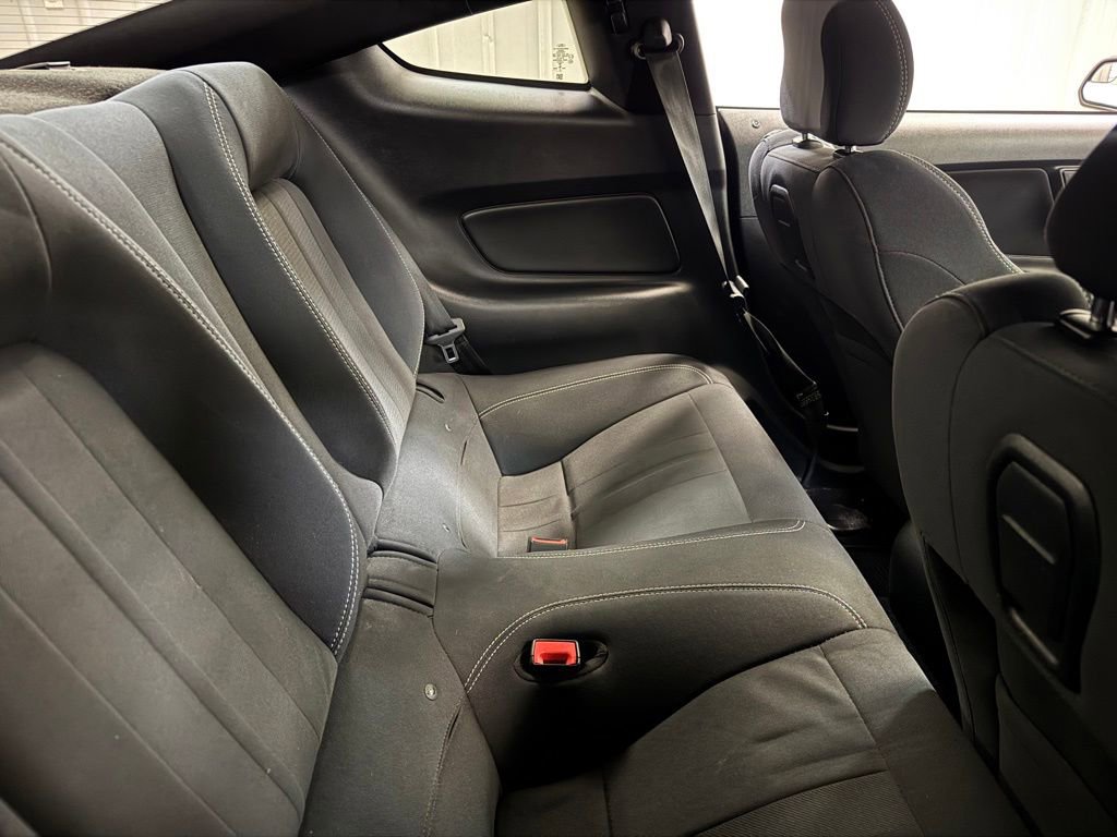 Used 2019 Ford Mustang GT RWD image 22