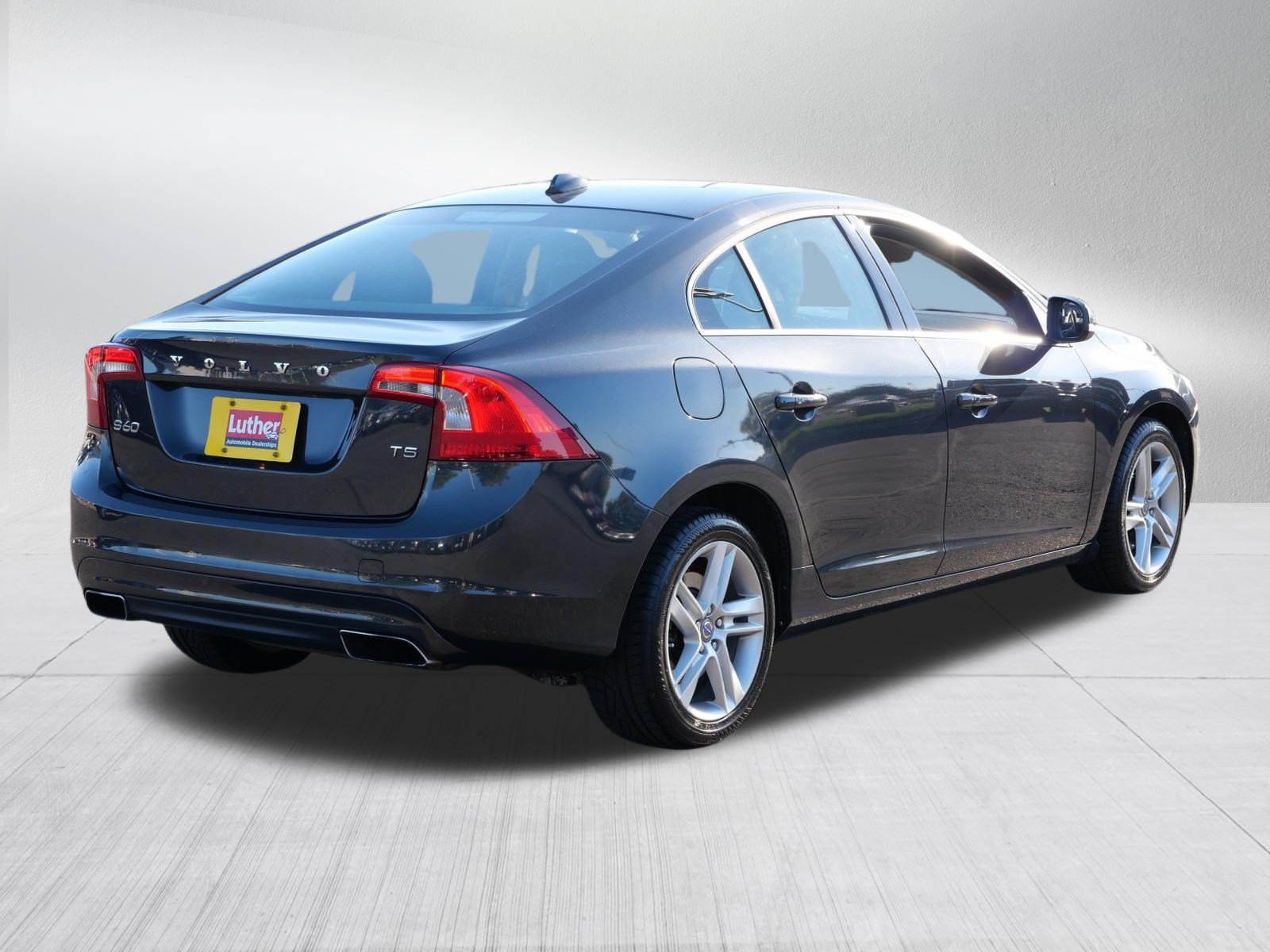 Used 2014 Volvo S60 T5 FWD image 7