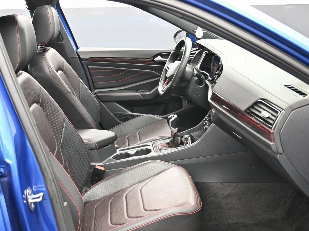Used 2024 Volkswagen Jetta GLI Autobahn image 37